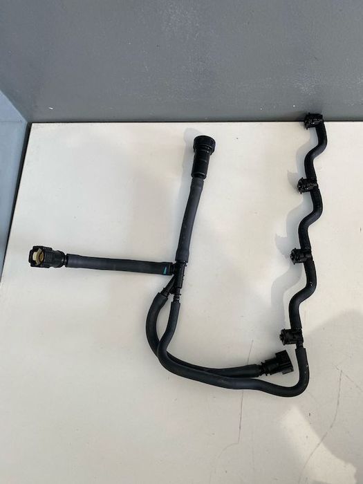 Furtun Retur Motorina Injectoare Volvo S60 S80 S90 V40 V40CC V60 V70 V90 XC40 XC60 XC90 31355064