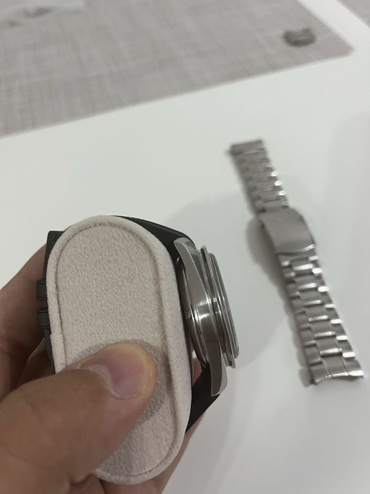 Omega Speedmaster 1957 Broad Arrow