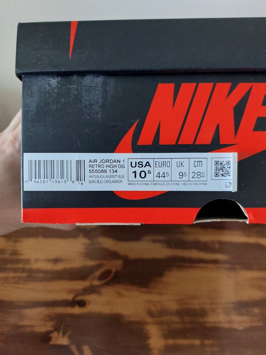 Air Jordan 1 Retro High-  University Blue