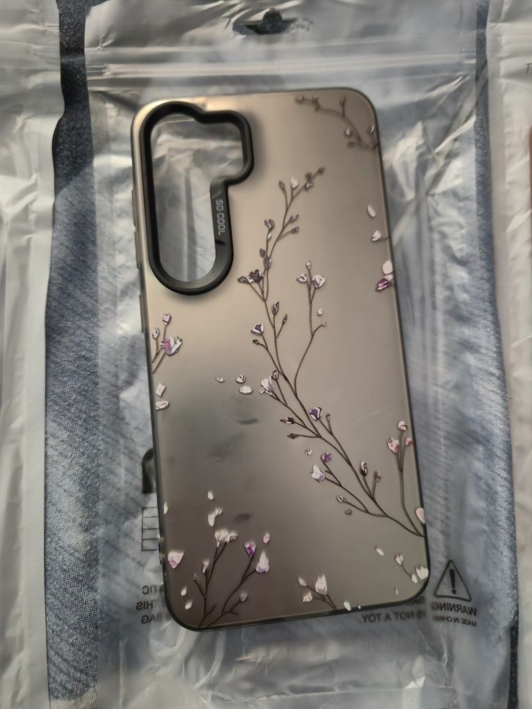 Кейс Samsung Galaxy S24