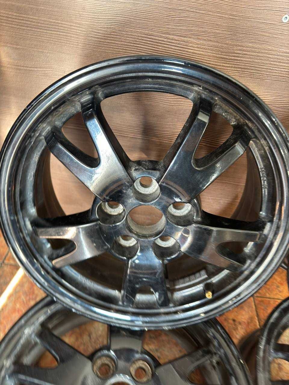 Диски титановые комплект Тойота R15 5x100 6J ET45