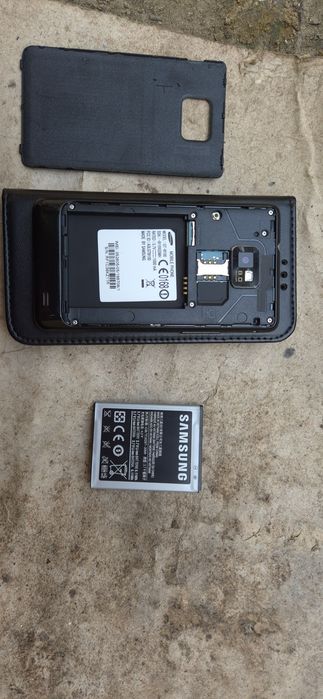 Vând Samsung SII excelent