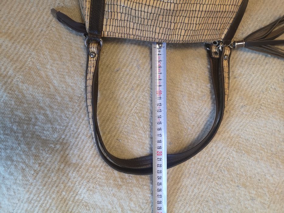 Бежаво-кафява чанта естествена кожа