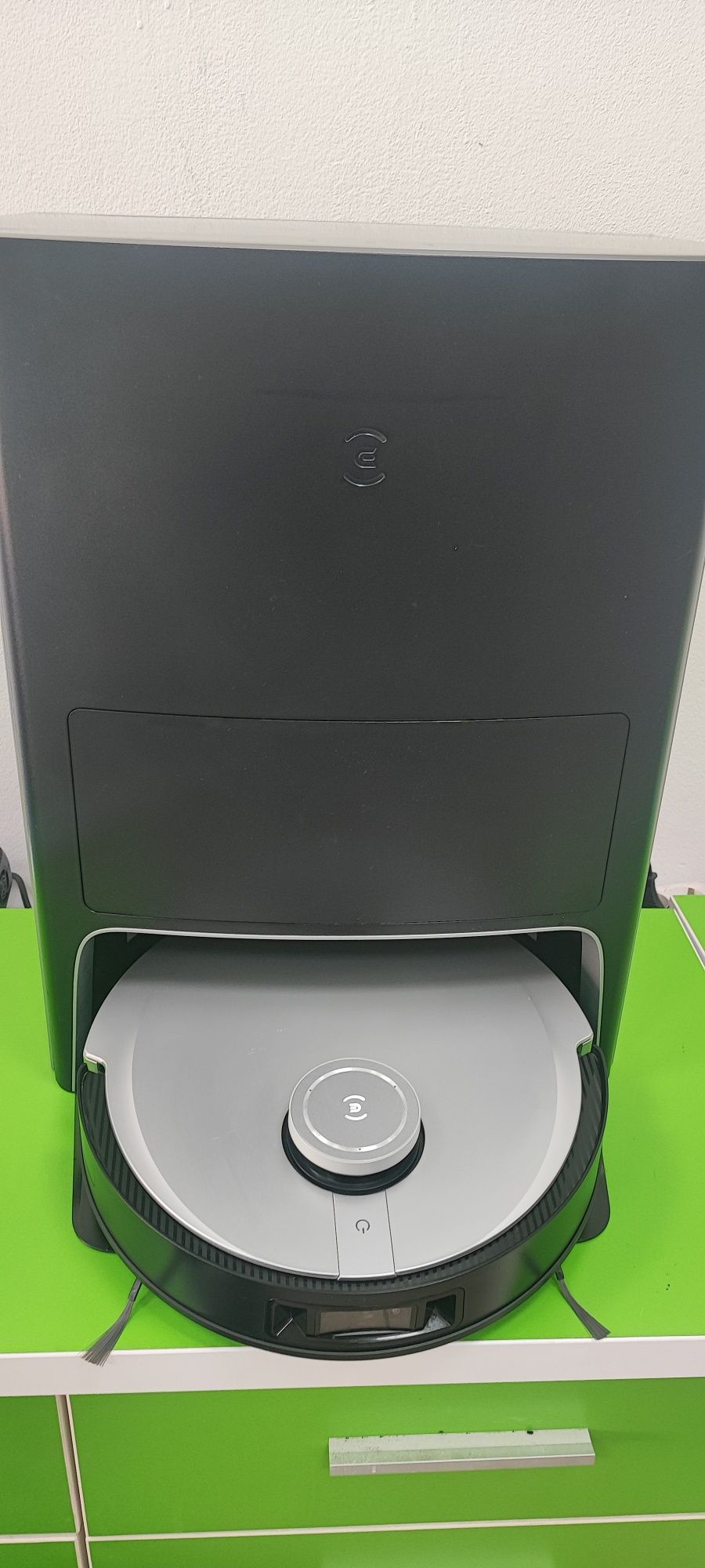 Robot aspirator Ecovacs Deebot X1 Omni