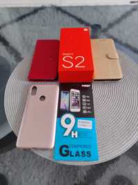 Уникален Xiaomi Redmi S2 с много подаръци!