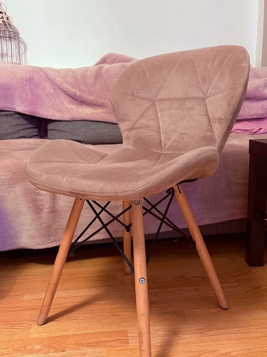 Set 4 scaune de bucatarie din catifea