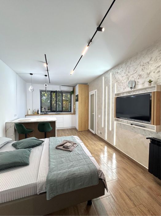 Cazare One Room Iasi regim hotelier studio tranzit central garsoniera