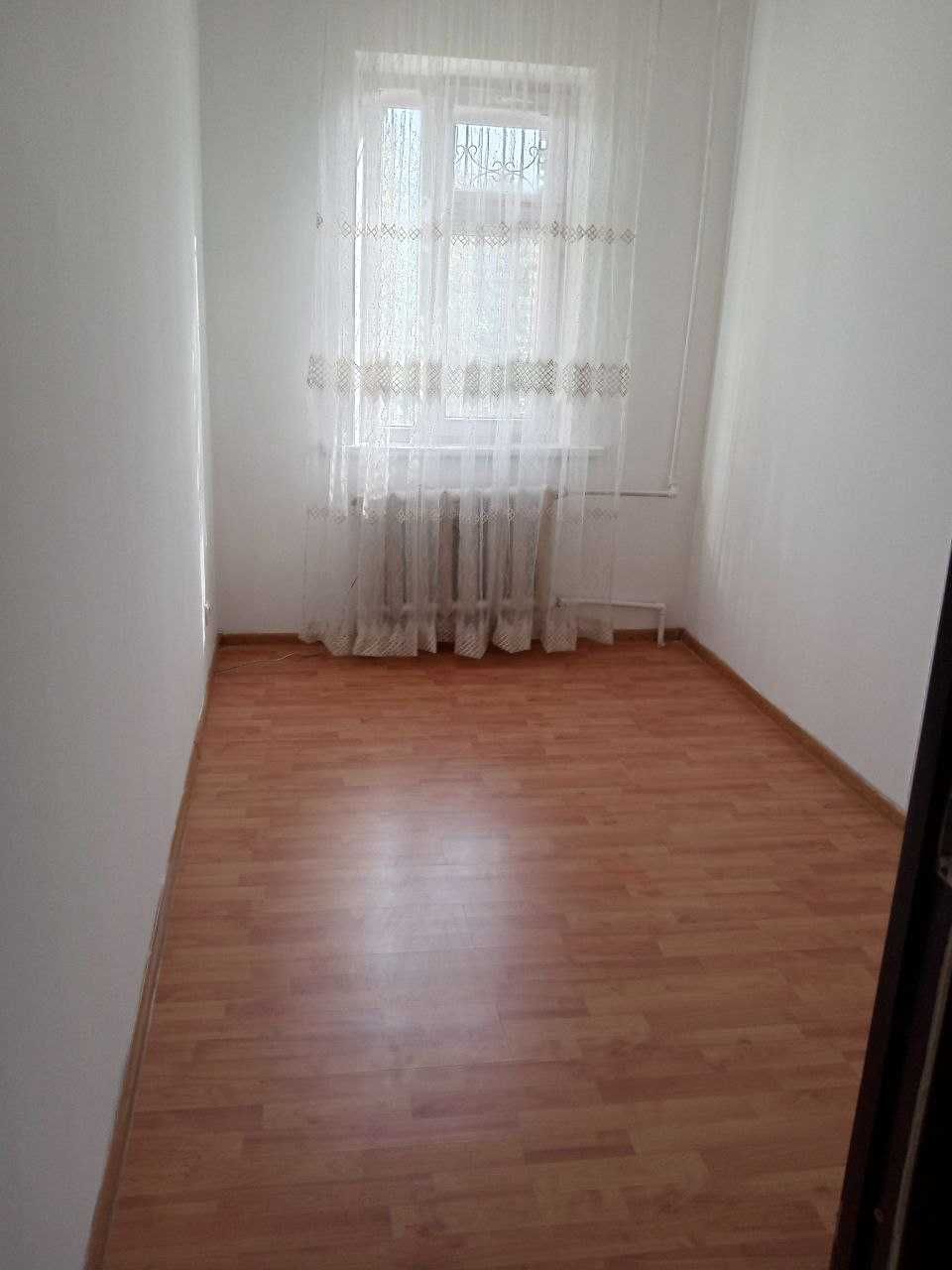 Продаётся  4-х комнатная квартира  в Чиланзарском районе