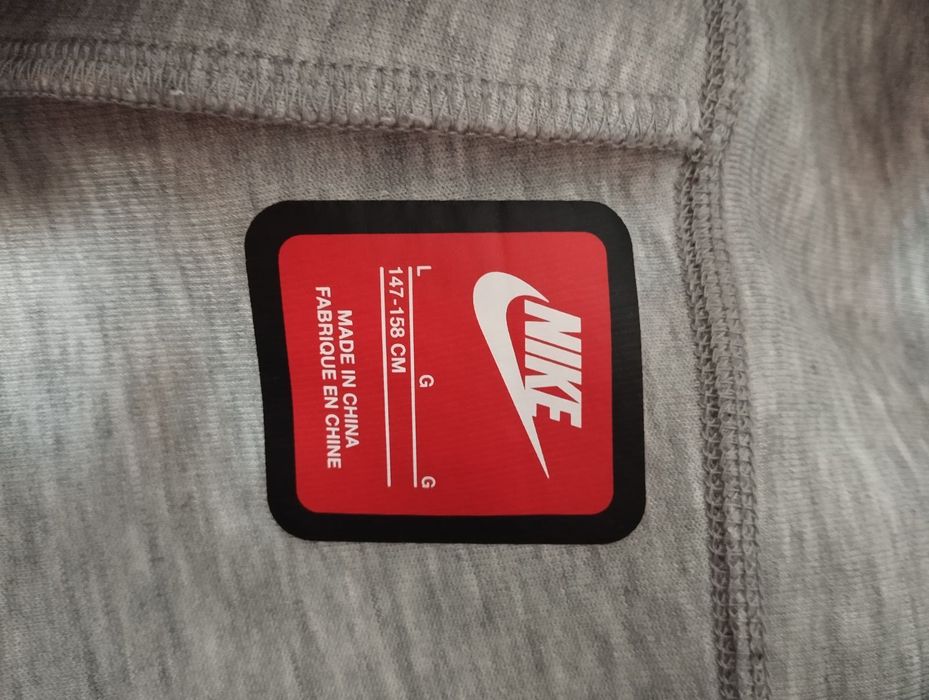 Nike tech fleece оригинален юношески спортен екип