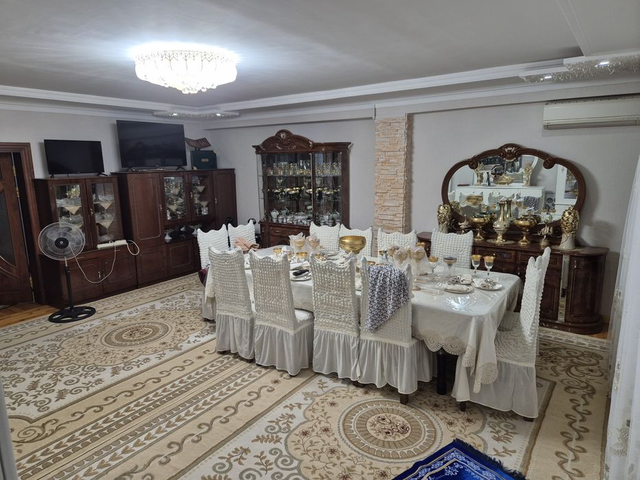 Тошкент шахар Миробод туманида 4 хонали квартира сотилади