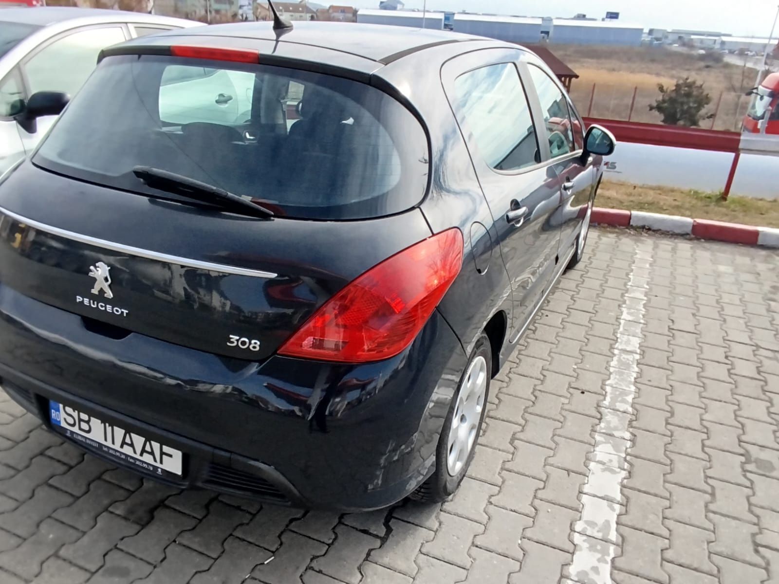 Vând Peugeot 308 anul 2011,în stare buna de funcționare