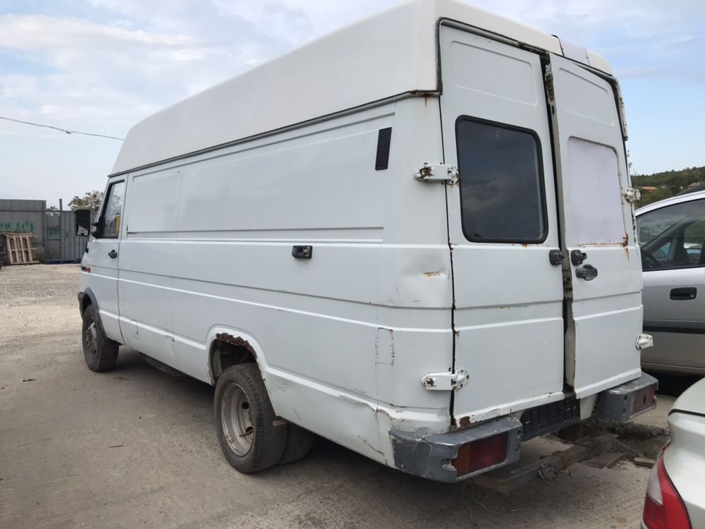 IVECO Dayli 2.8tdi 122hp 1999г На Части