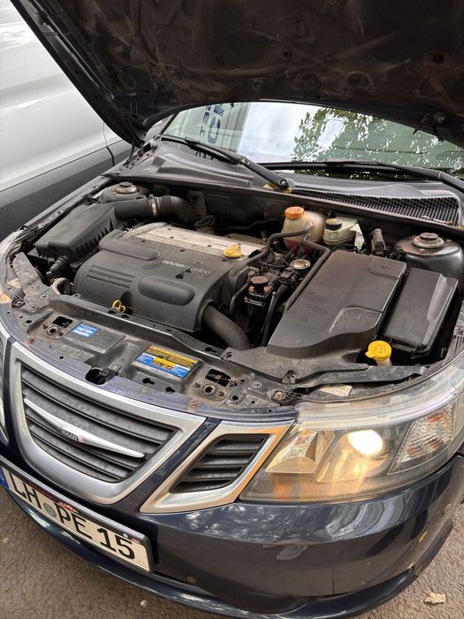 Saab 9-3 2011 258,000 km 2.0 benzina 150 cai