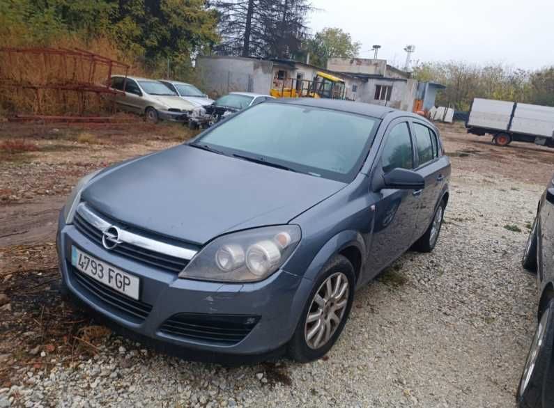 Opel astra 1.6 benzin ot Испания