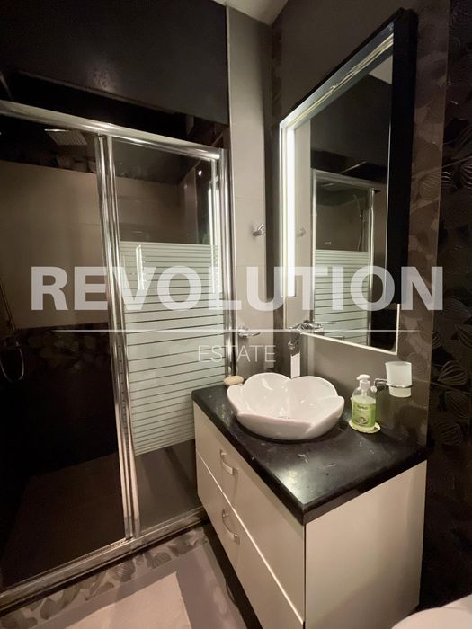 Дава се под наем Двустаен апартамент в Варна, Лятно кино Тракия - 65 кв.м за 700 € - Снимка #11