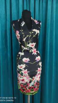 Rochie model deosebit marca Ted Baker