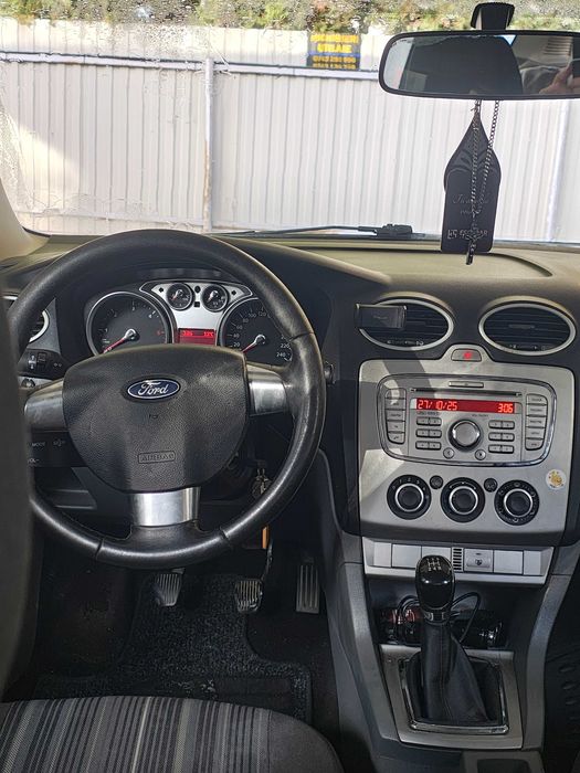 Vând ford focus MK2 facelift 1.6 diesel 109 cp
