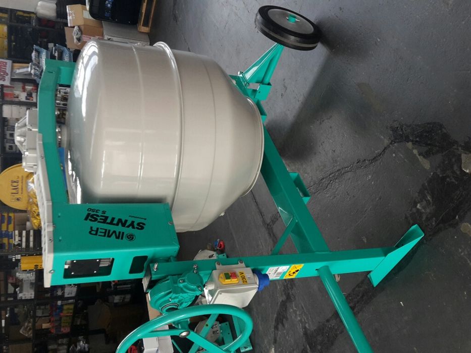 Dezmembrez/piese si betoniera noua imer 350.