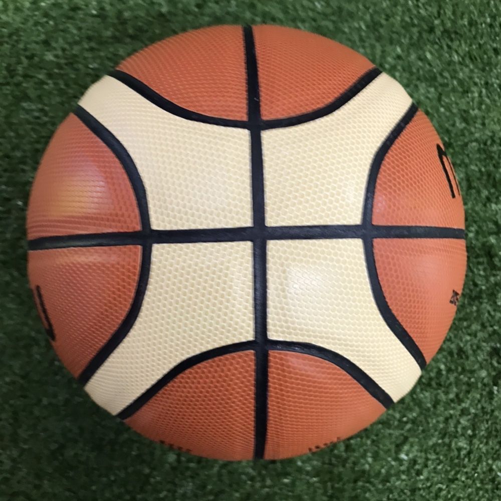 Molten GM5X мяч баскетбольный размер 5,6 Molten GG6X