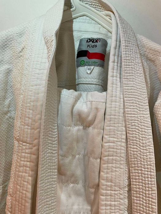 Детско кимоно,  DAX Kids, 140 см.