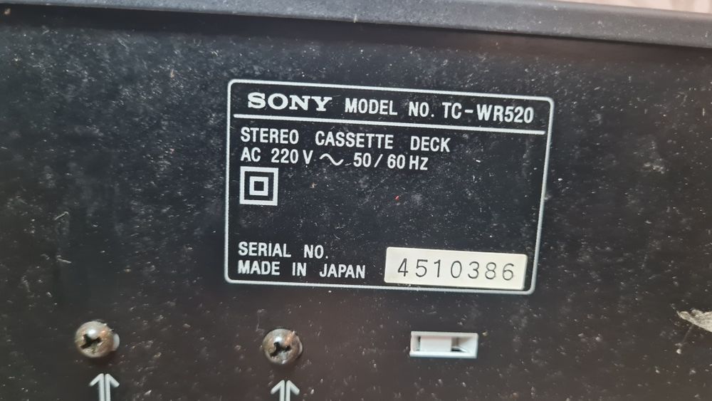 Vand deck și cd Sony Defecte