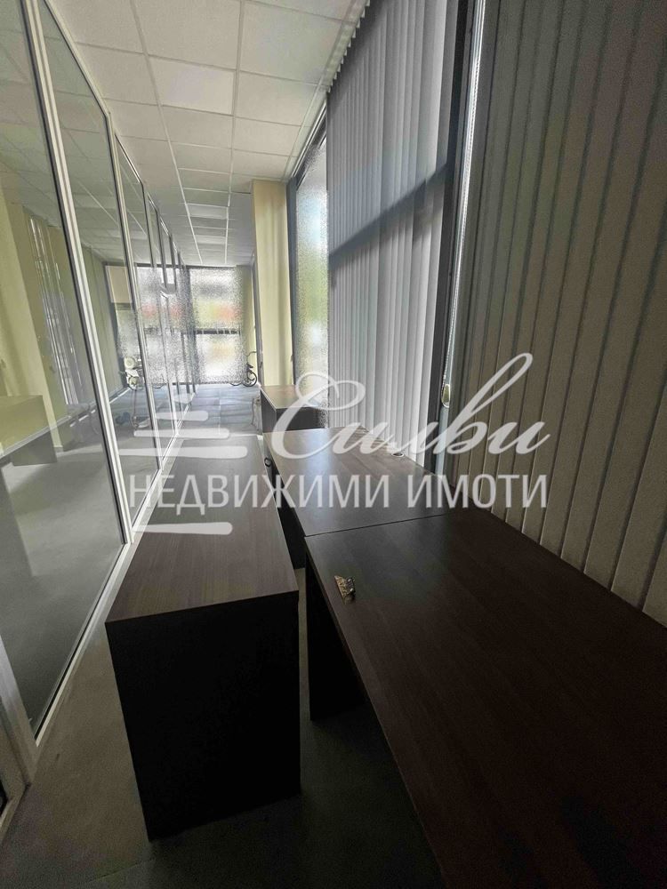 Офис ПОД НАЕМ - кв. Тракия