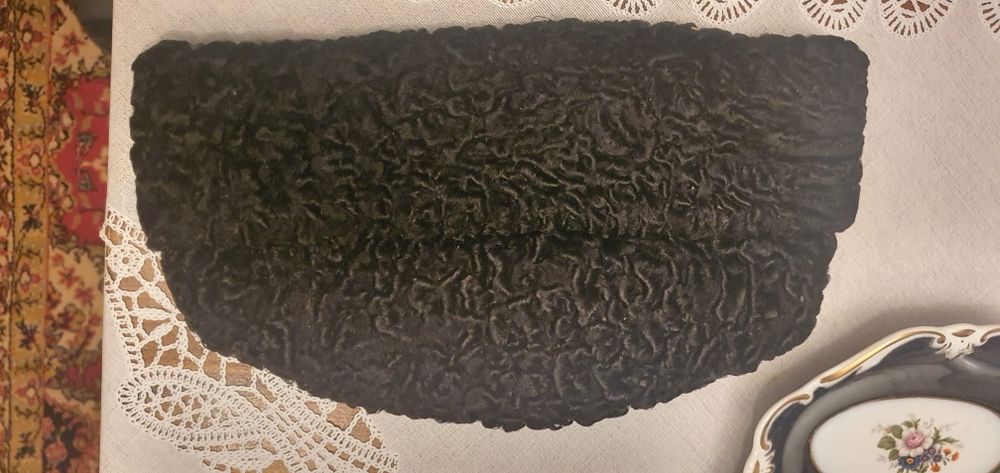 Căciuli Astrahan NOU SIGILAT