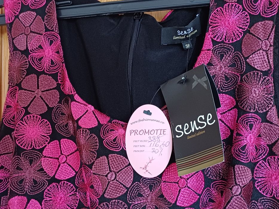 Нова, официална рокля н.38