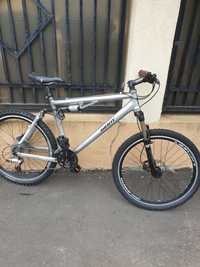 Bicicleta fullsuspension xt