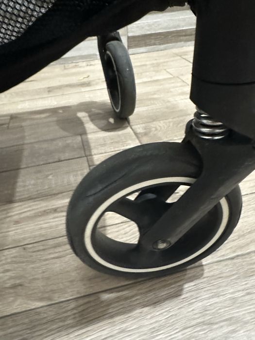 Количка cybex beezy