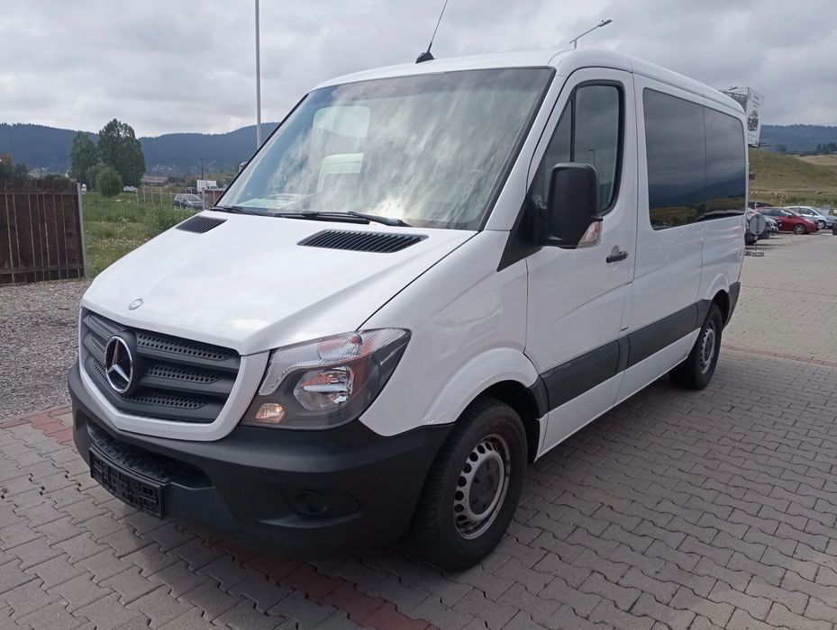 Mercedes-Benz Sprinter 8+1 Locuri 160cp