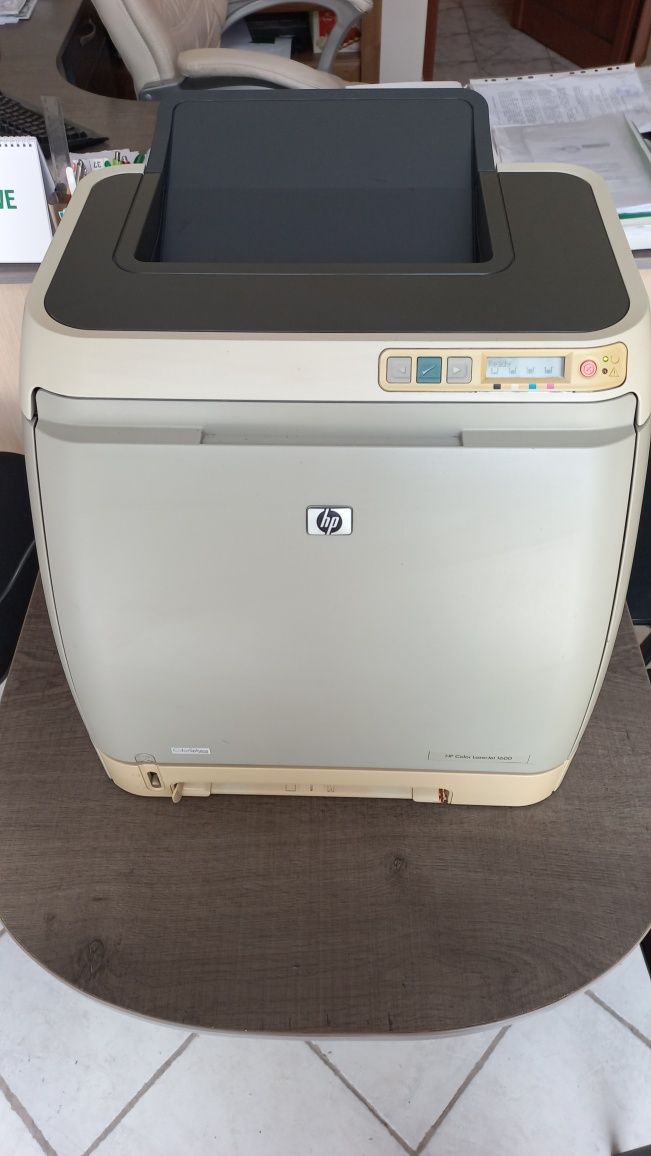 Цветен лазерен принтер HP Color LaserJet 1600