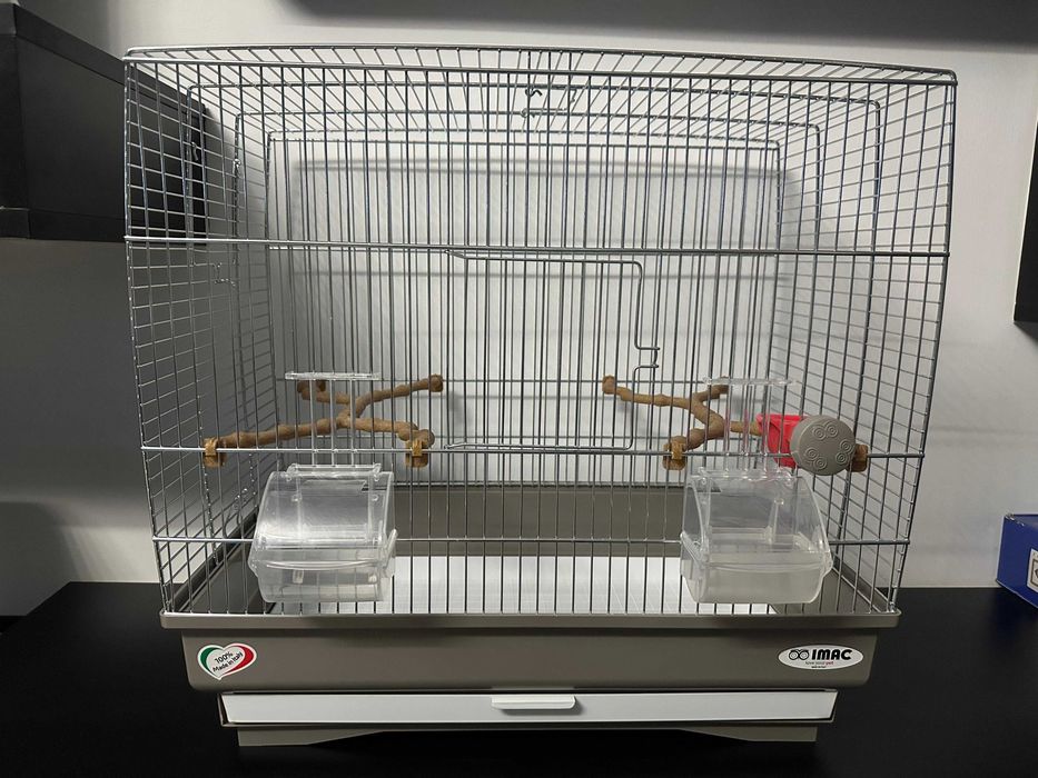 Colivie/ Cusca perusi (51 Lungime x 30 latime x 48 H (inaltime) cm)