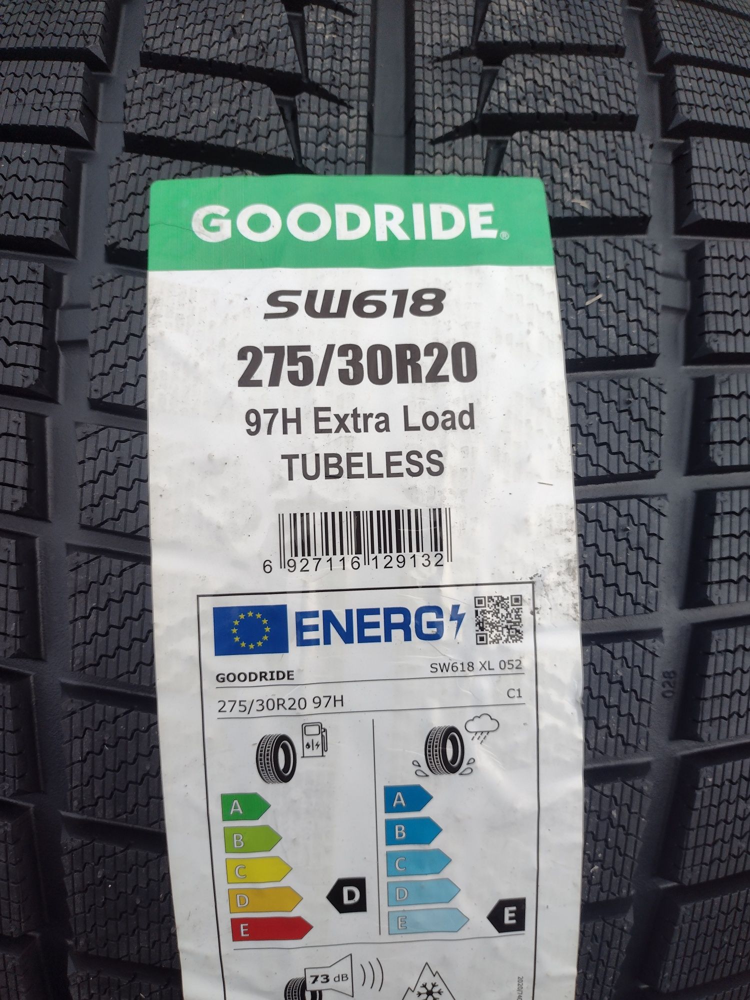 Нови 275/30/20 Goodride SW618 dot2324