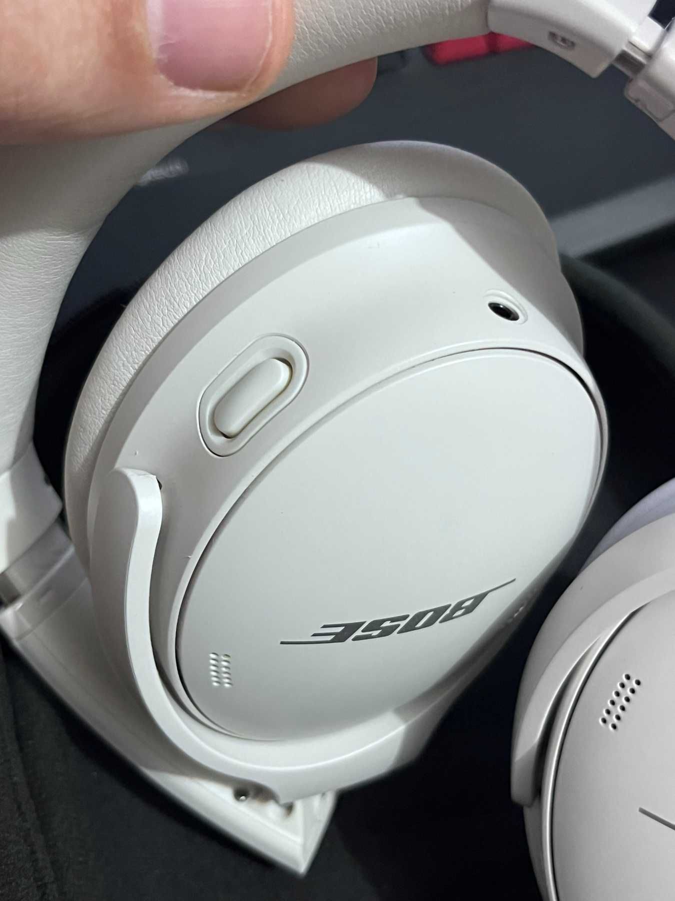Bose QuietComfort 45 QC45 безжични Bluetooth Бели слушалки с микрофон