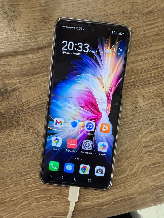 HUAWEI P50 Pocket за ремонт или части