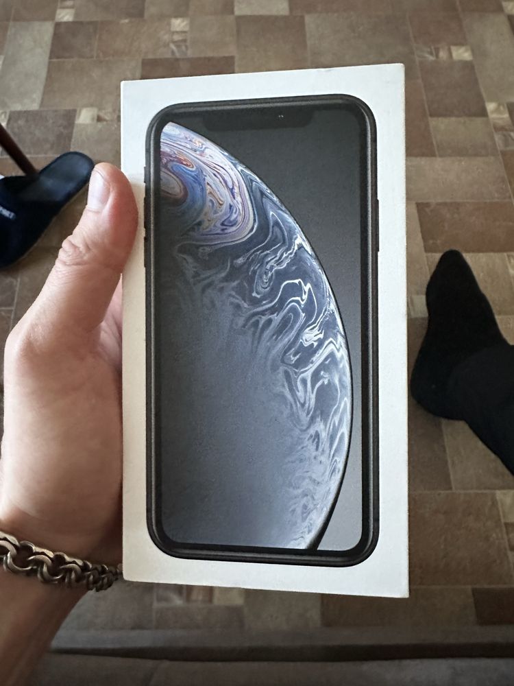 Продам Iphone XR 128gb