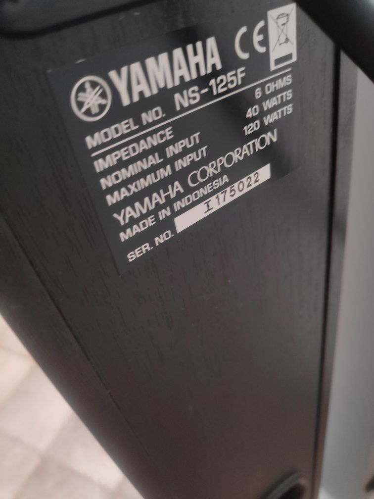 Сабвуфер Yamaha yst fsw100