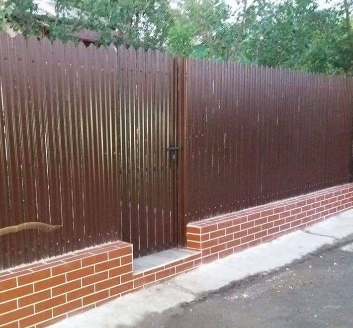 Vand garduri si porti