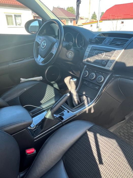 Mazda 6  2.5benzin