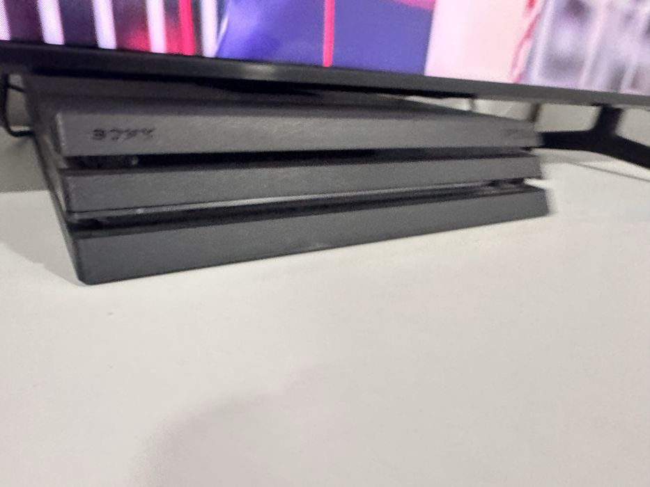 Sony Playstation PS4 Pro