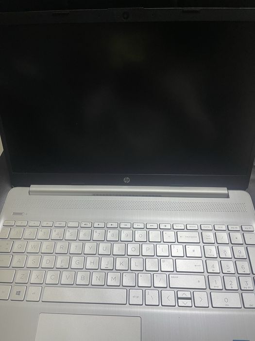 Laptop Hp Intel Pentium Gold 7505 2.00 Ghz + Incarcator