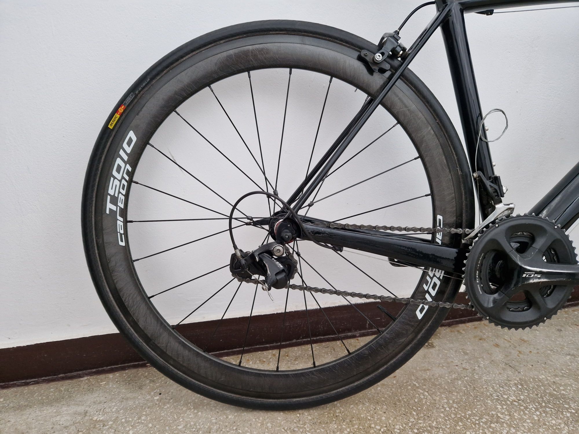 Bicicletă cursieră full carbon Fuji Altamira mărimea 54