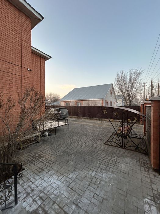 Продам коттедж в мкр. Жибек жолы (Заречный-3)