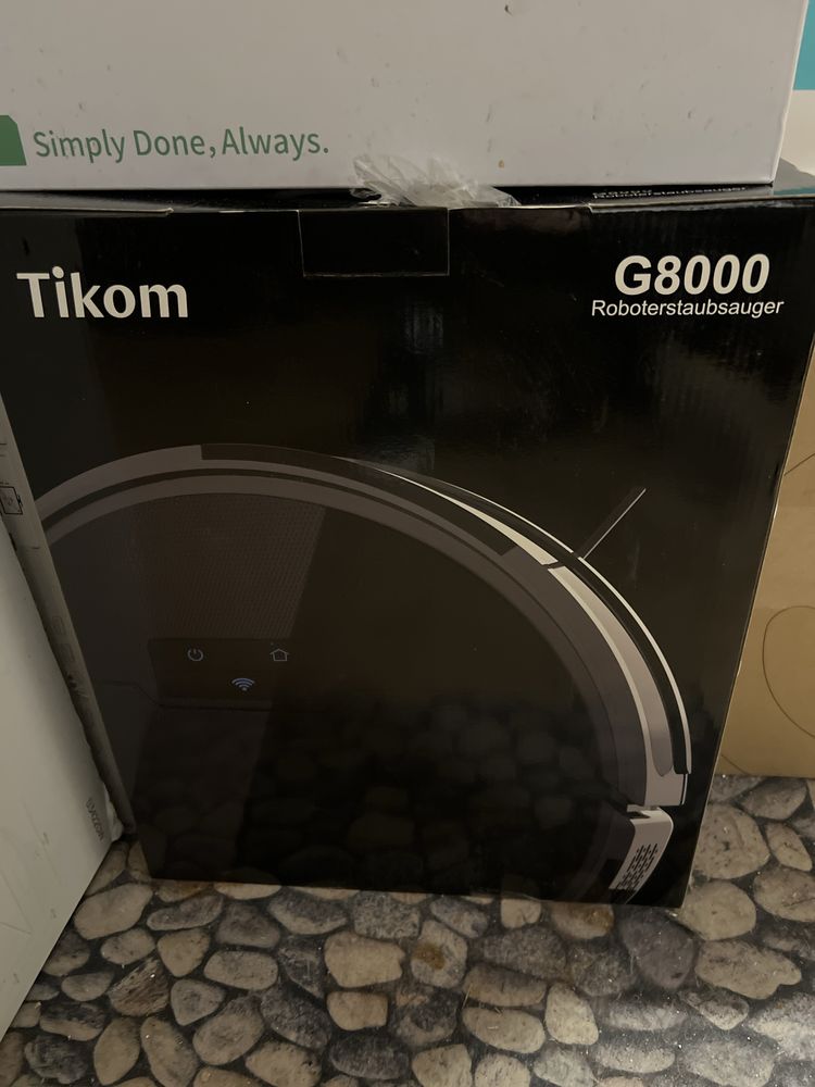 Aspirator Robot Tikom Vacuum and Mop, G8000 Robot Vacuum