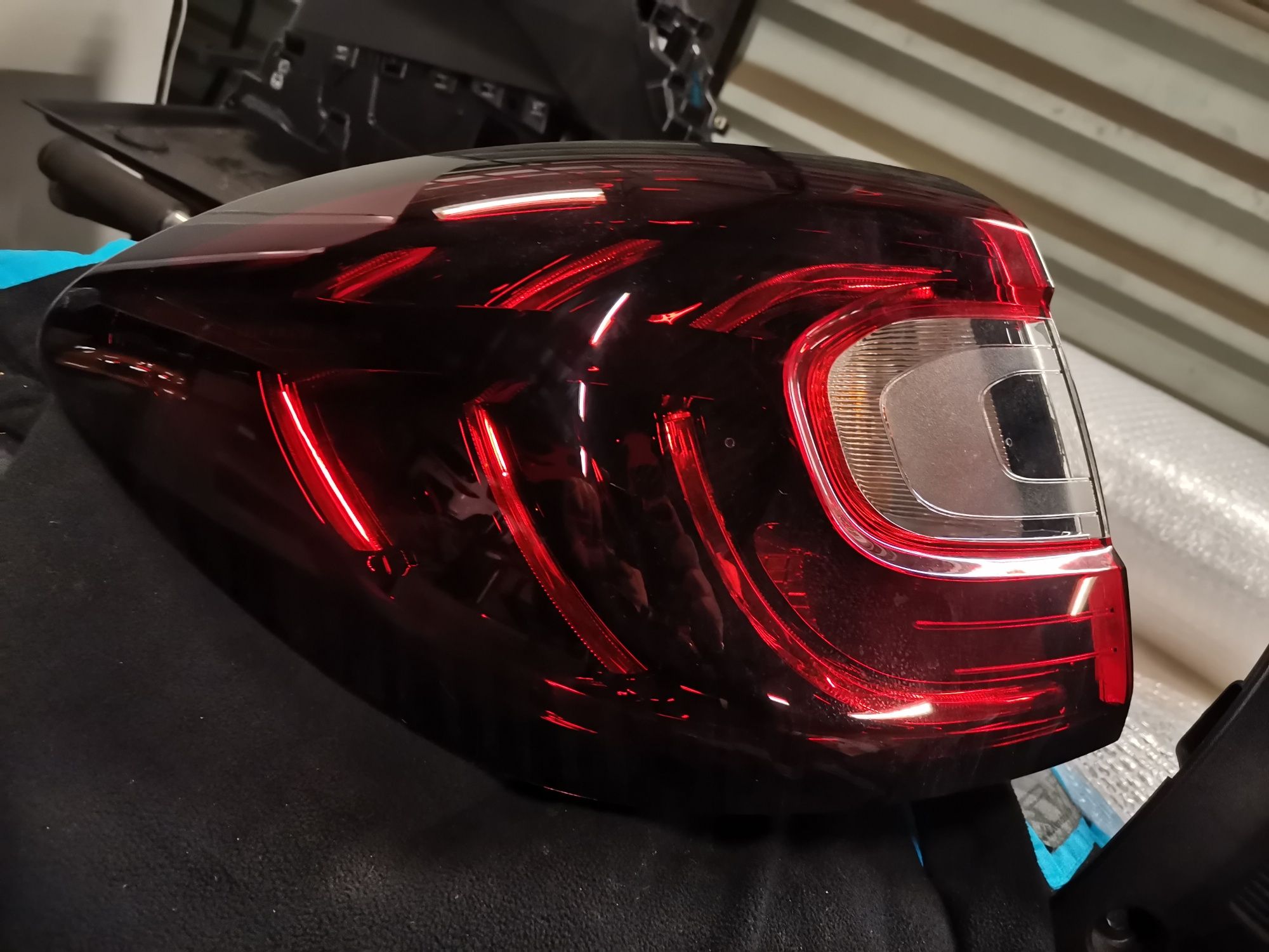 Vand stop stinga, dreapta led renault captur 2019