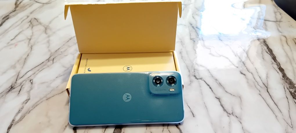 Продавам чисто нова Motorola g 05