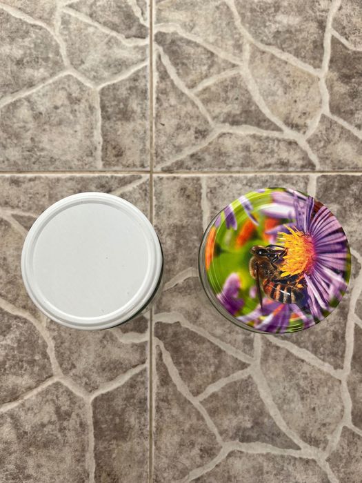 Буркани на винт 720 ml и 580 ml с капачки - 30 ст. броя