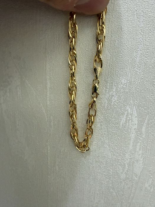 Bratara aur 14k Noua