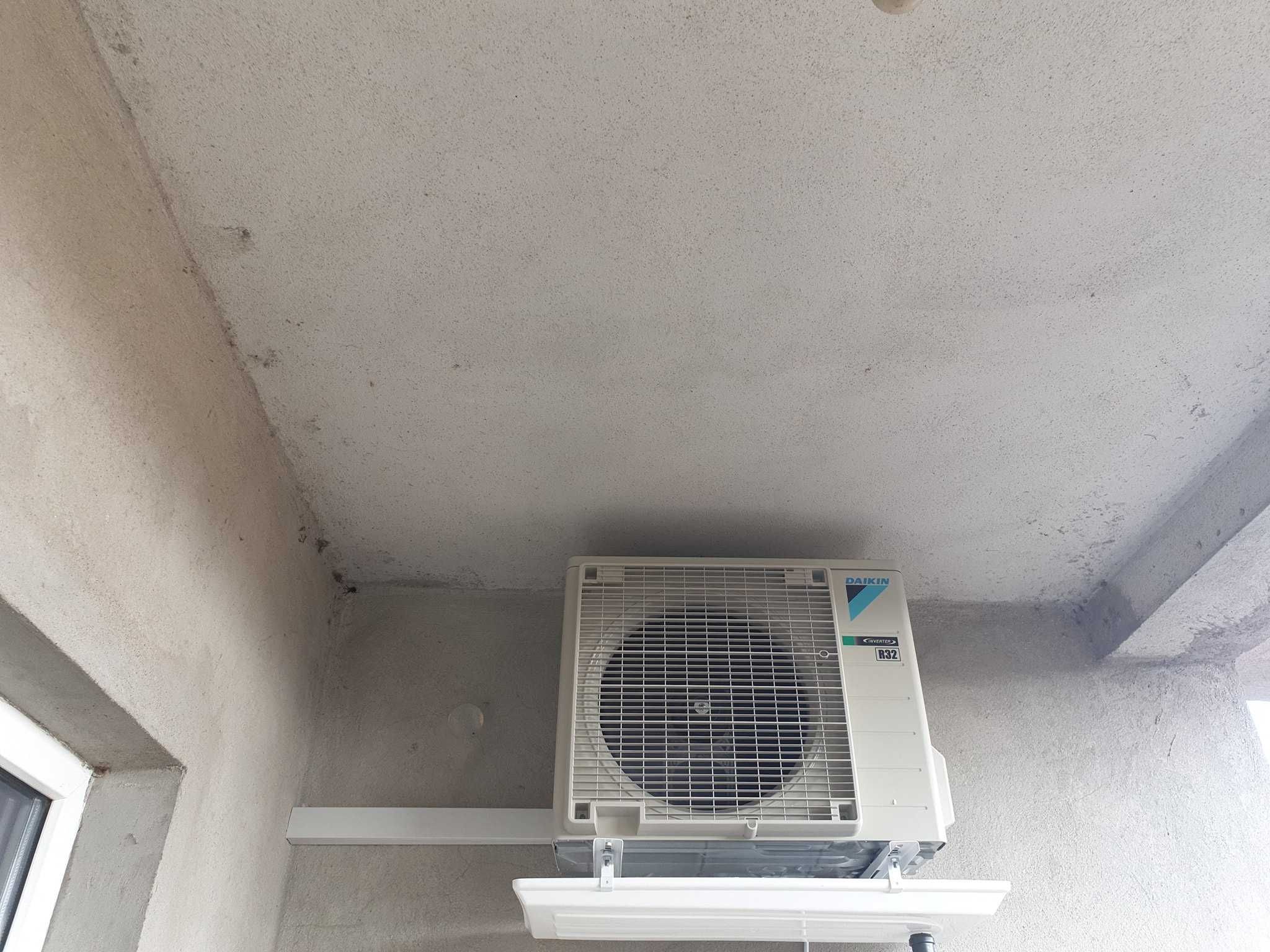 Инверторен климатик DAIKIN Sensira FTXF42E/RXF42E 14000BTU A++